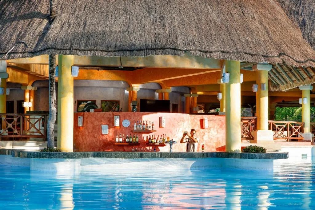 Bar, Grand Palladium Kantenah Resort & Spa, Cancun Area