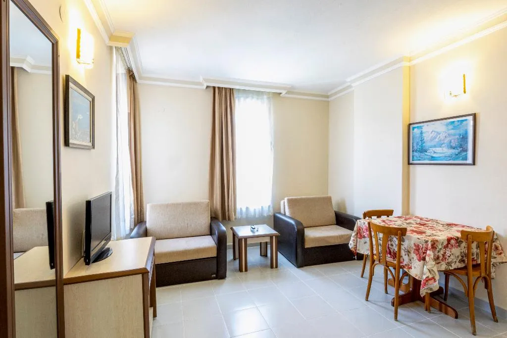 APARTMENT ONE BEDROOM Room, May Flower Aparthotel, Antalya