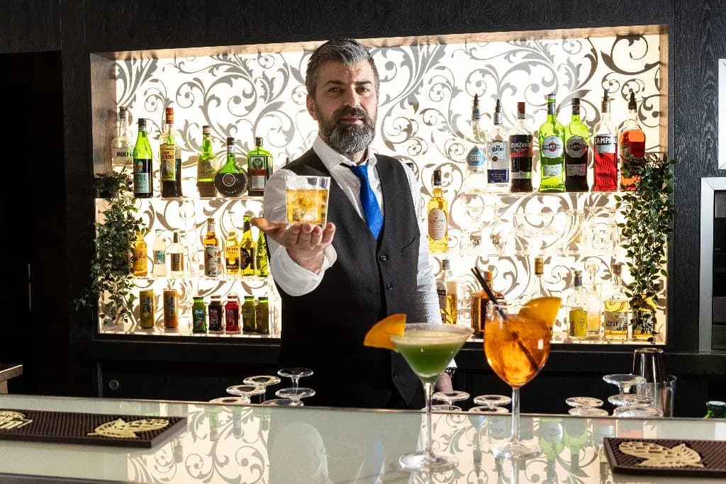 Bar, Mirage, Florence