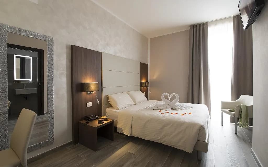 DOUBLE DELUXE Room, Oasi Village Hotel, Milan