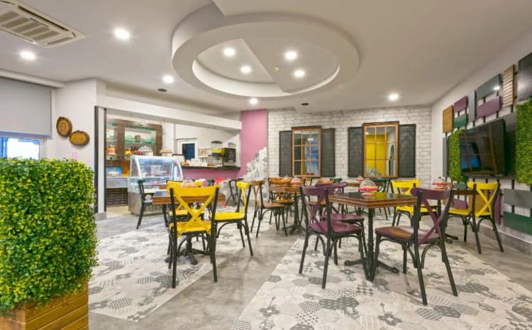 Bar, Monart City, Antalya