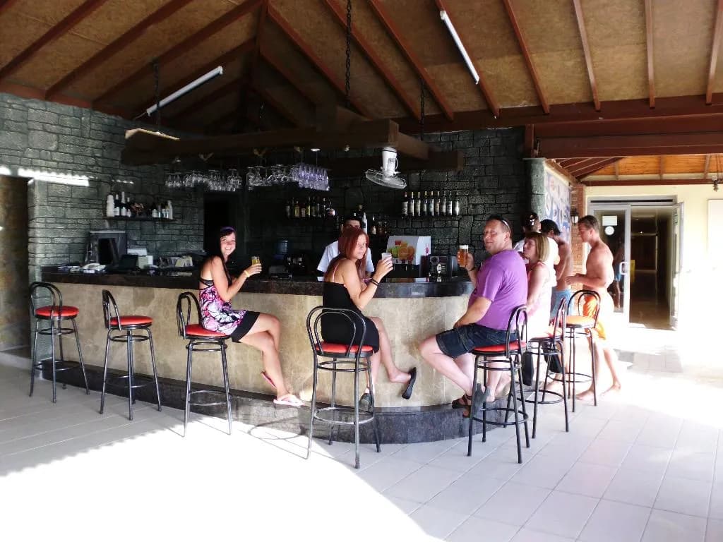 Bar, Kervan Side, Antalya