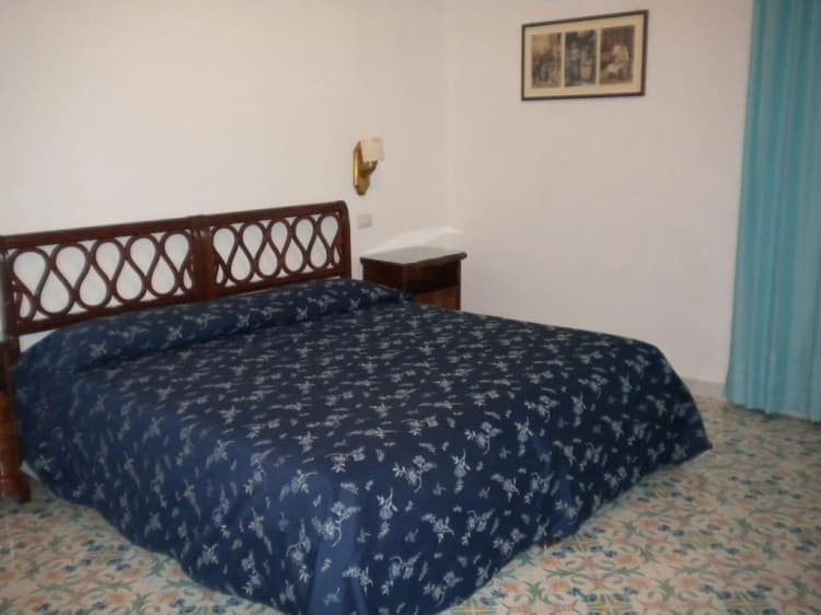 DOUBLE STANDARD Room, Hotel Metropole, Naples