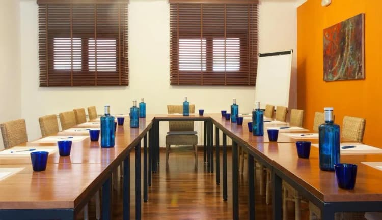 Conferences, Aatu, Costa Brava