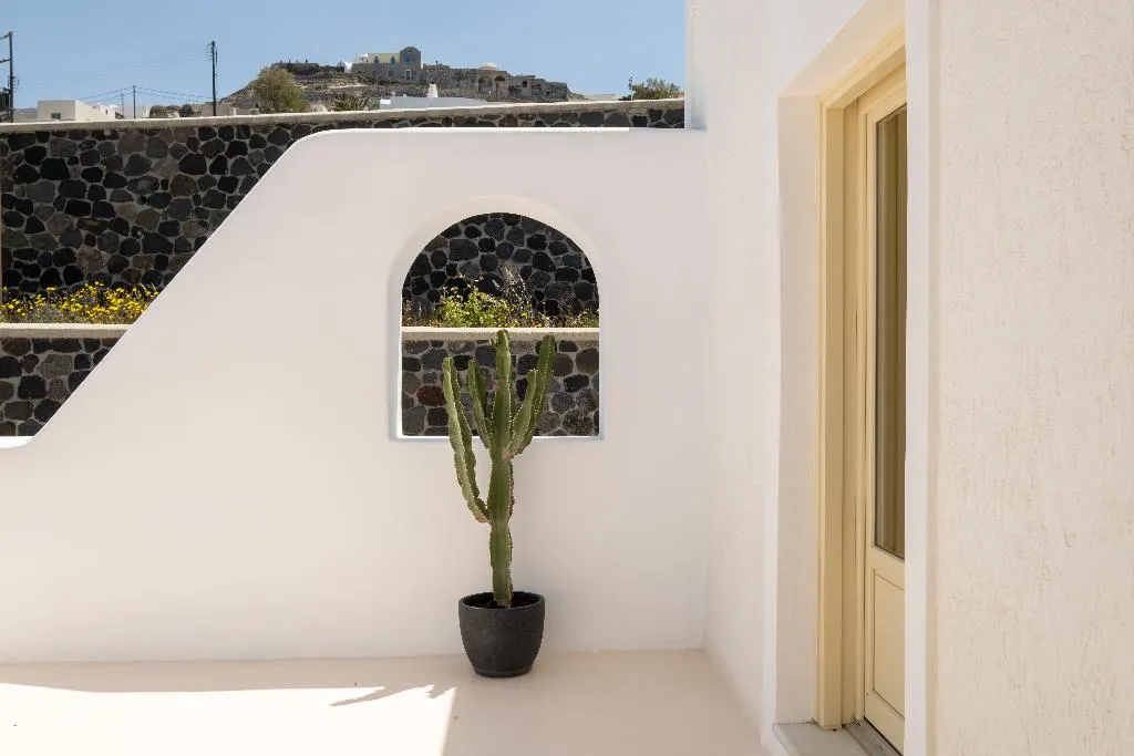 General view, White Orchid Villa, Santorini
