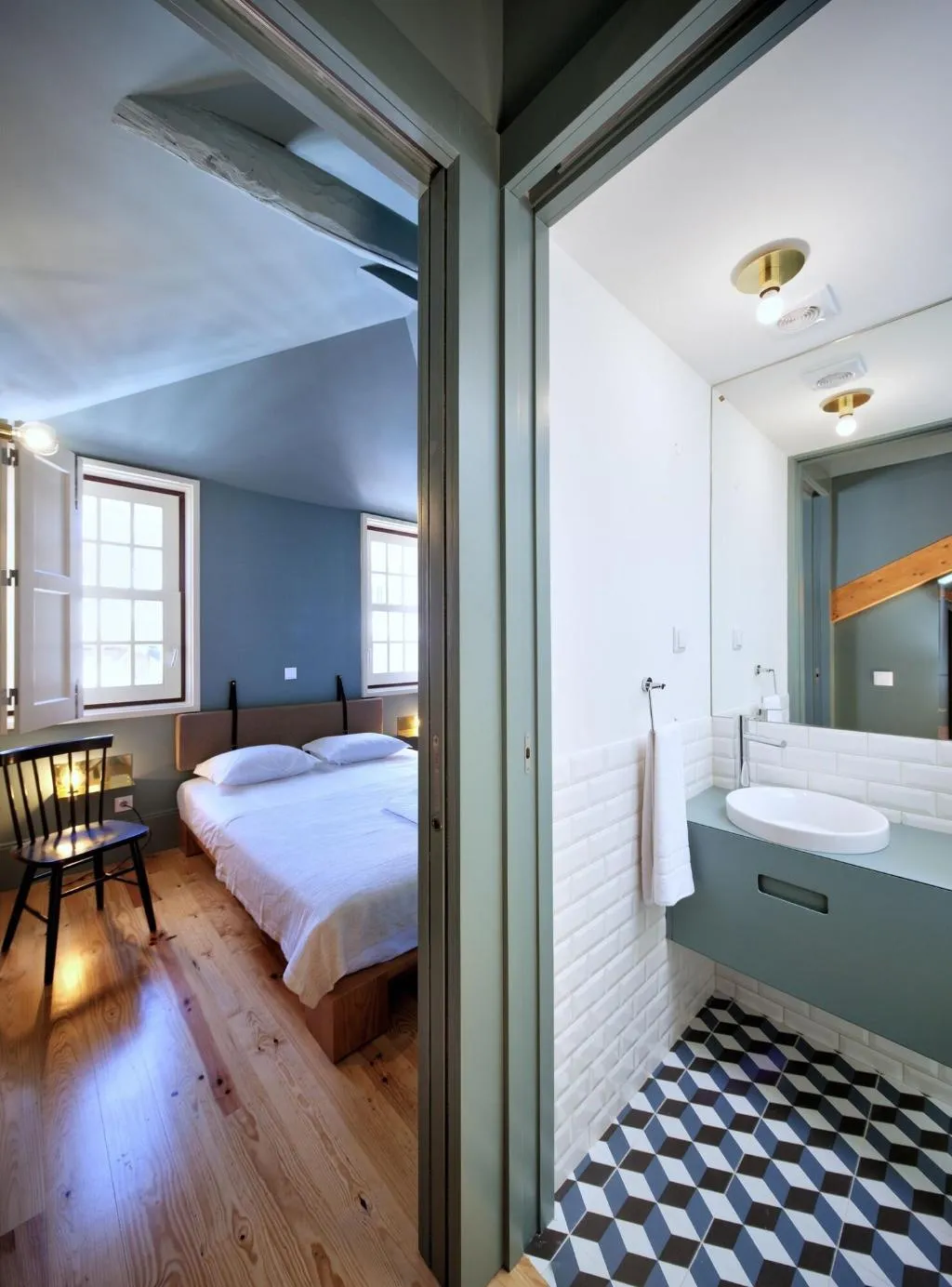 APARTMENT DELUXE TWO DOUBLE BEDS Room, Aparthotel Oporto Batalha, Porto