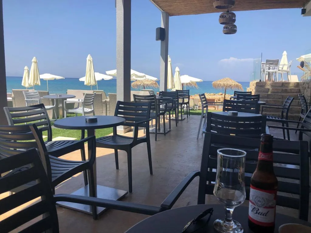 Bar, Golden Coast, Athens