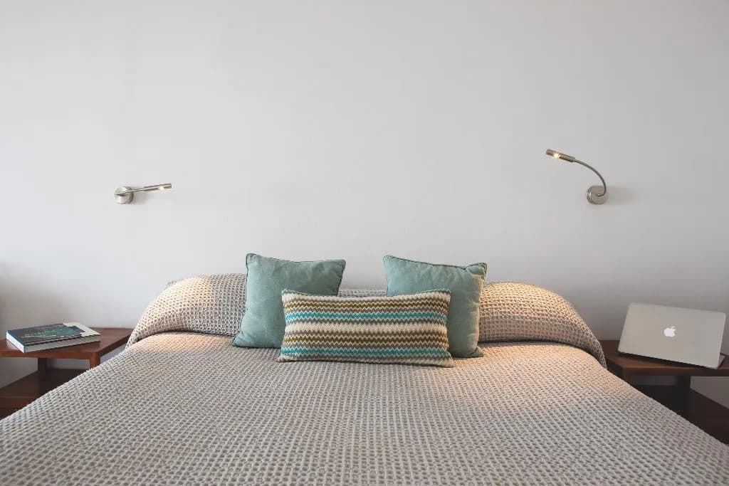 Double or Twin HONEYMOON Room, Remezzo Villas, Santorini