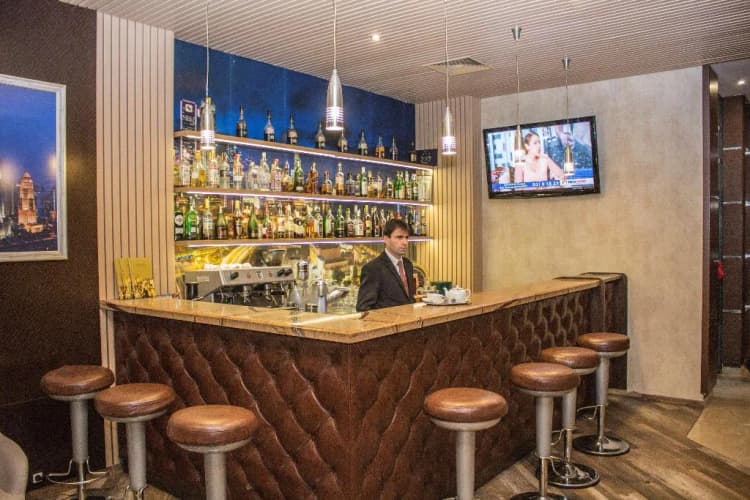 Bar, Golden Tulip Varna Hotel, Varna