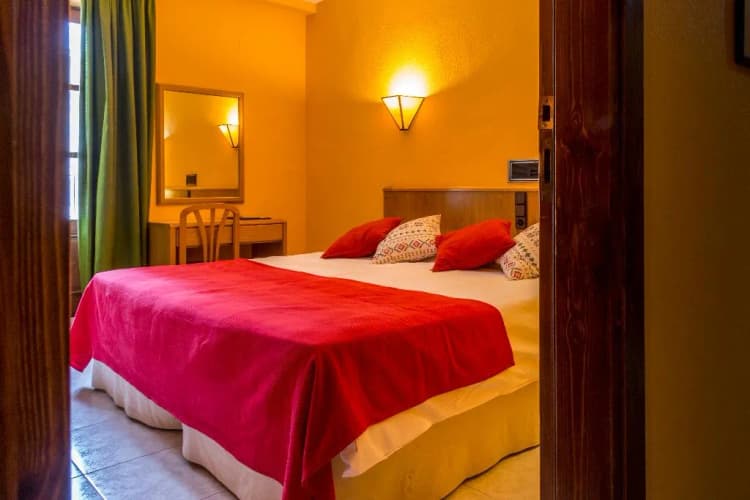Double or Twin STANDARD Room, San Anton, Barcelona