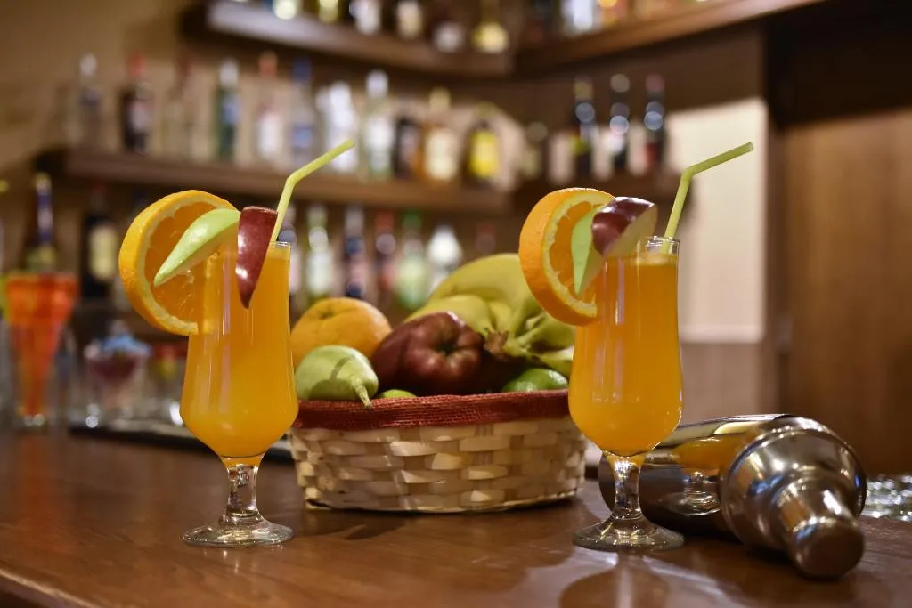Bar, 24 Seven Boutique Hotel, Crete