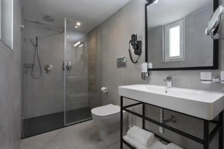 DOUBLE DELUXE Room, Azur Hotel by ST Hotels, Malta