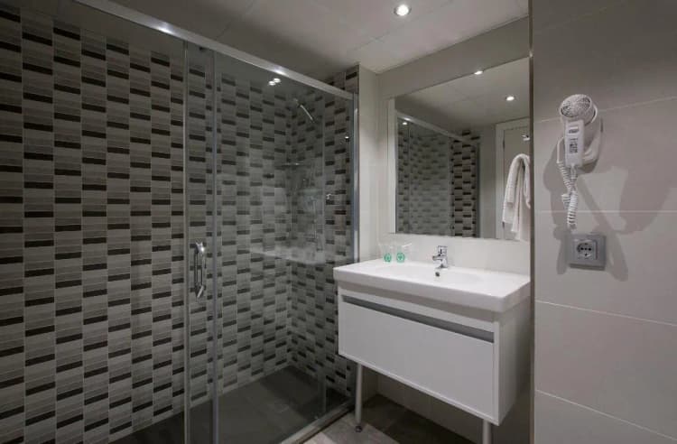 DOUBLE SINGLE USE STANDARD Room, Medplaya Monterrey, Costa Brava