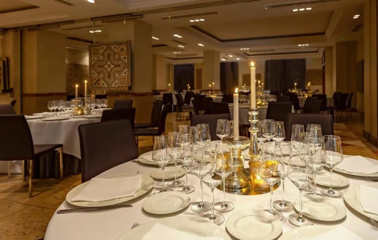 Conferences, Hotel Villa Real, Madrid