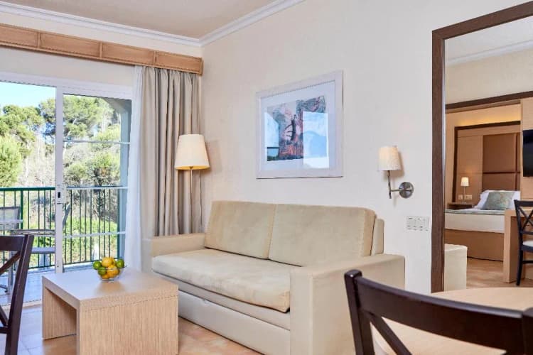 APARTMENT POOL VIEW Room, Zafiro Cala Mesquida, Majorca