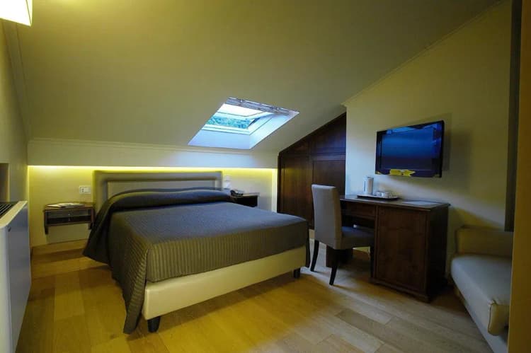 Double or Twin STANDARD Room, Airone Wellness Hotel, Catania