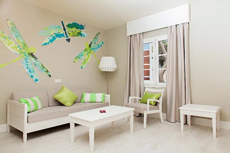 APARTMENT CAPACITY 5 TWO BEDROOMS Room, Apartamentos LIVVO Morromar, Lanzarote