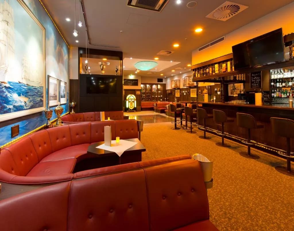 Bar, Steglitz International, Berlin