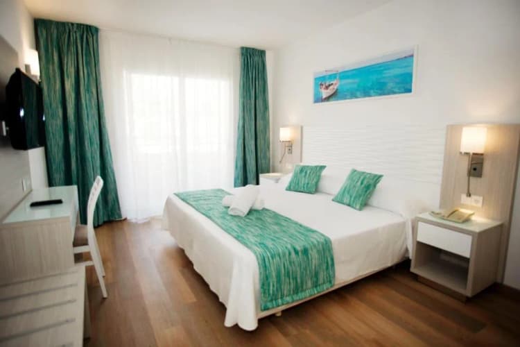 APARTMENT CAPACITY 3 Room, Diamant Aparthotel, Majorca
