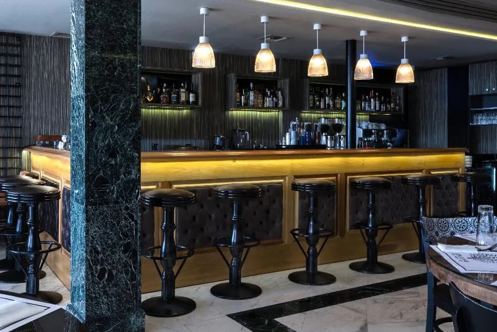 Bar, Coral, Athens