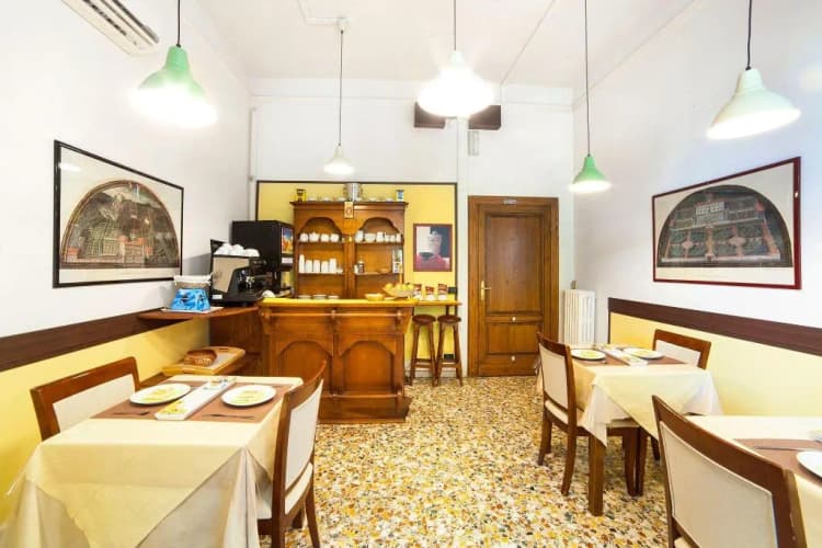 Lobby, Melody House, Florence