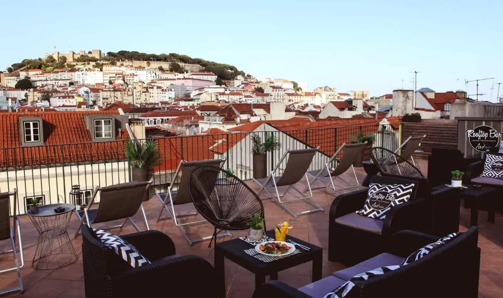 Bar, The Art Inn Lisbon, Lisbon