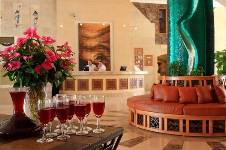 Bar, Swiss Inn Resort Dahab, Red Sea Riviera
