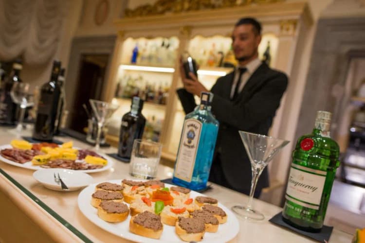 Bar, San Michele, Perugia