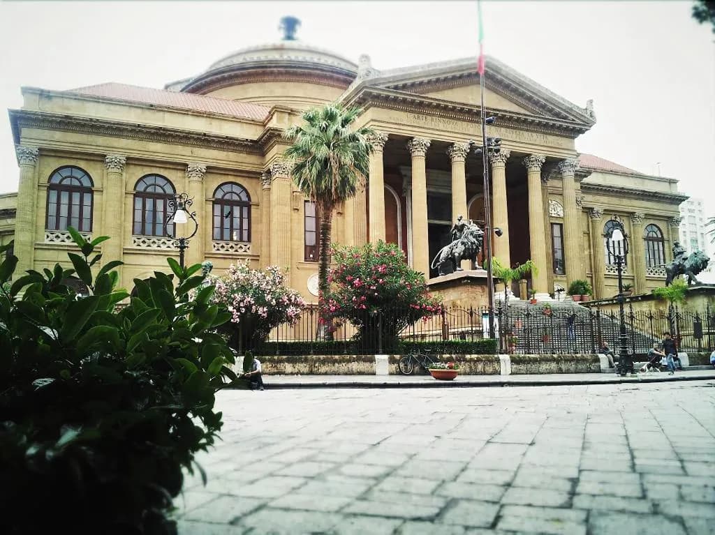 General view, 174 Via Roma, Palermo