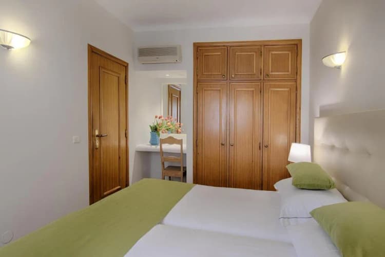 APARTMENT ONE BEDROOM Room, Luna Miramar Club, Algarve