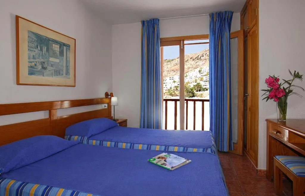 APARTMENT CAPACITY 2 TWO BEDROOMS Room, Apartamentos Montecarlo, Gran Canaria