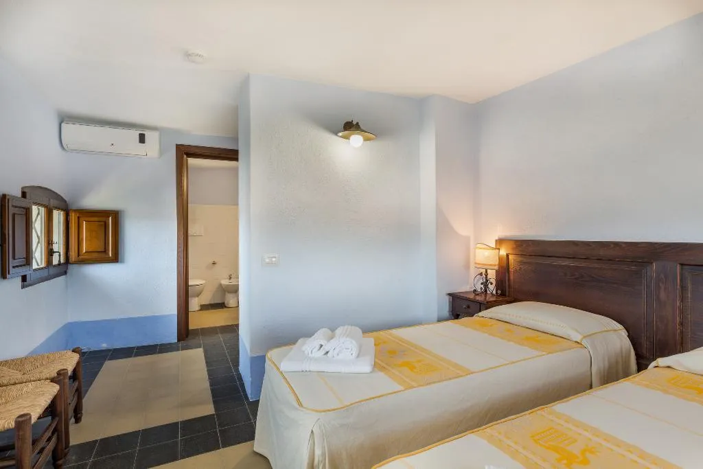 Double or Twin STANDARD Room, Castello Malicas, Olbia