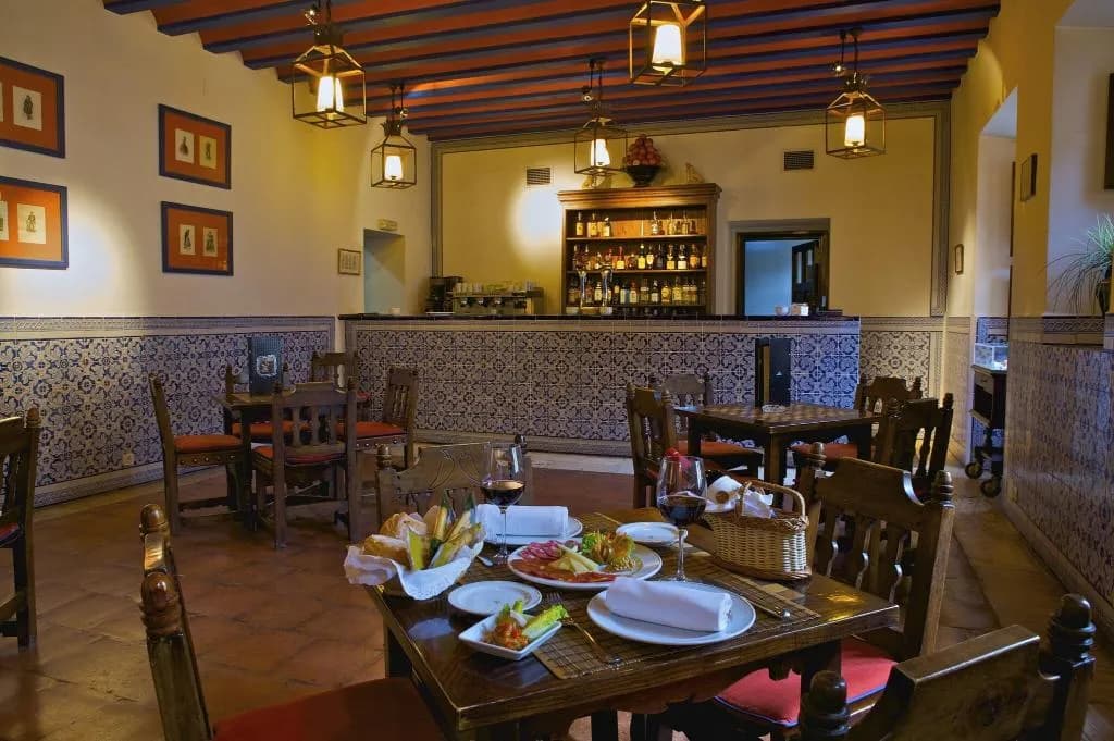 Bar, Parador de Chinchon, Madrid