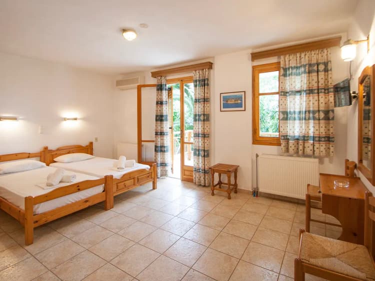 Double or Twin STANDARD Room, Pension Laura, Skiathos
