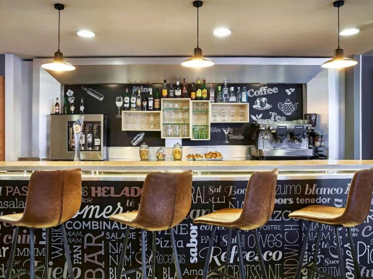 Bar, ibis Barcelona Meridiana, Barcelona