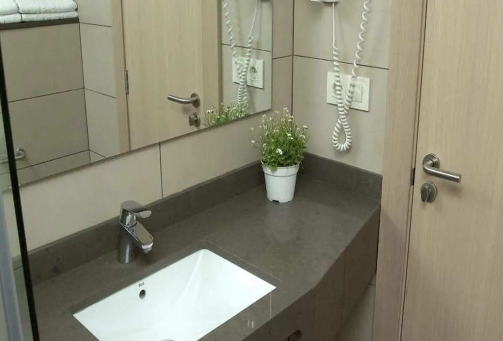APARTMENT ONE BED Room, Almirall, Costa Brava