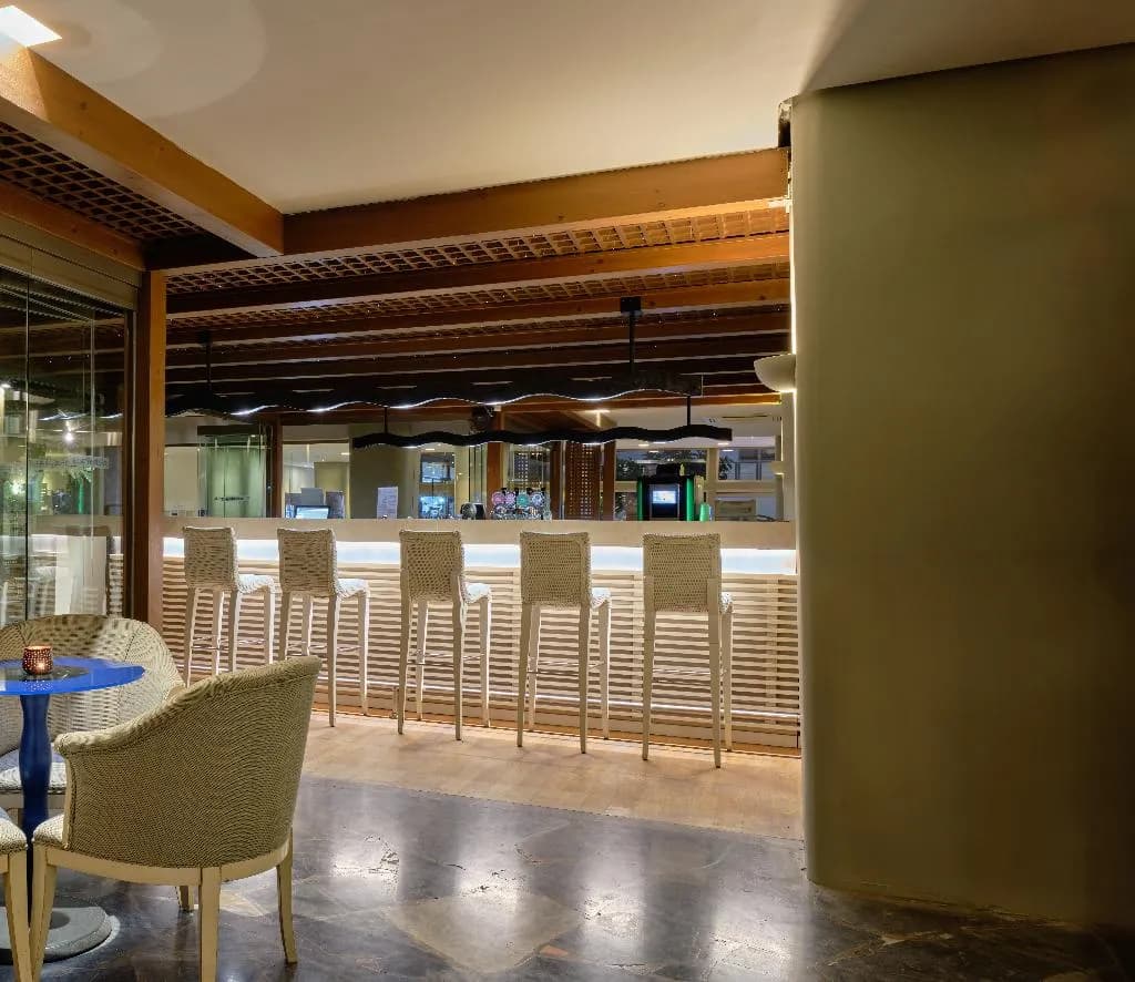 Bar, Sitia Beach City Resort & Spa, Crete