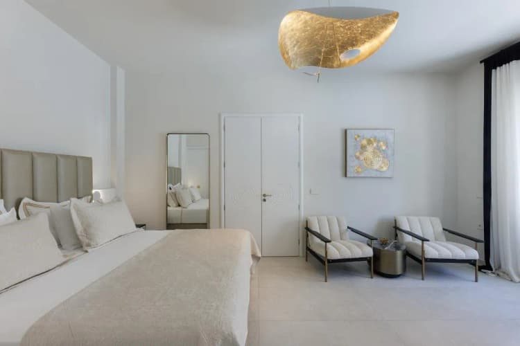 Double or Twin ONE BEDROOM ONE BATHROOM Room, La Madeleine Oia, Santorini