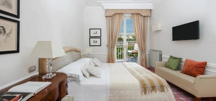 DOUBLE SEA VIEW WITH BALCONY Room, La Medusa Hotel & Boutique Spa, Naples