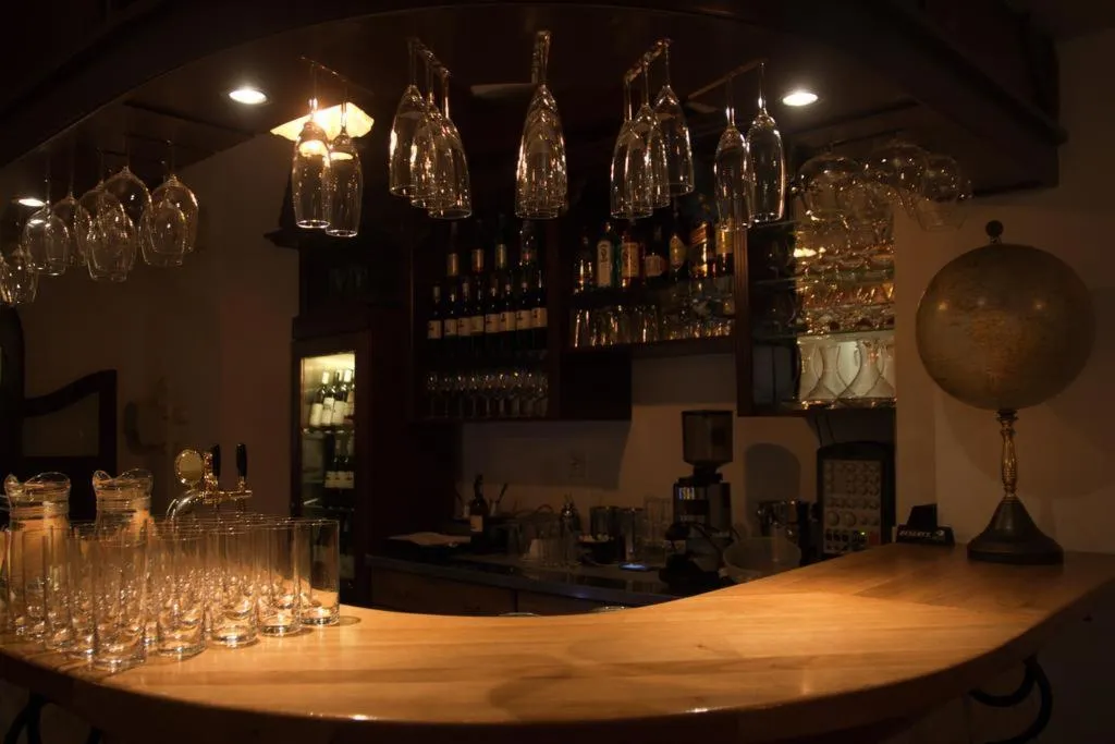 Bar, King George Hotel, Prague