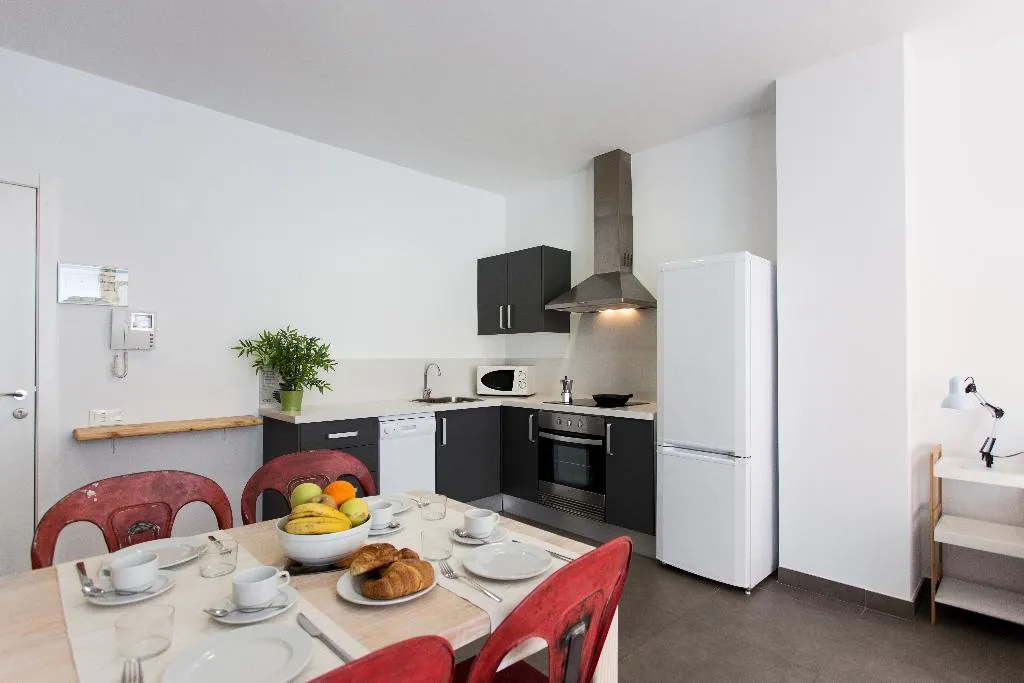 APARTMENT CAPACITY 2 ONE BEDROOM Room, Valencia Centre Torres de Quart, Valencia