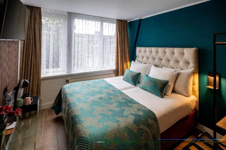 Double or Twin STANDARD Room, Hotel Jupiter, Amsterdam