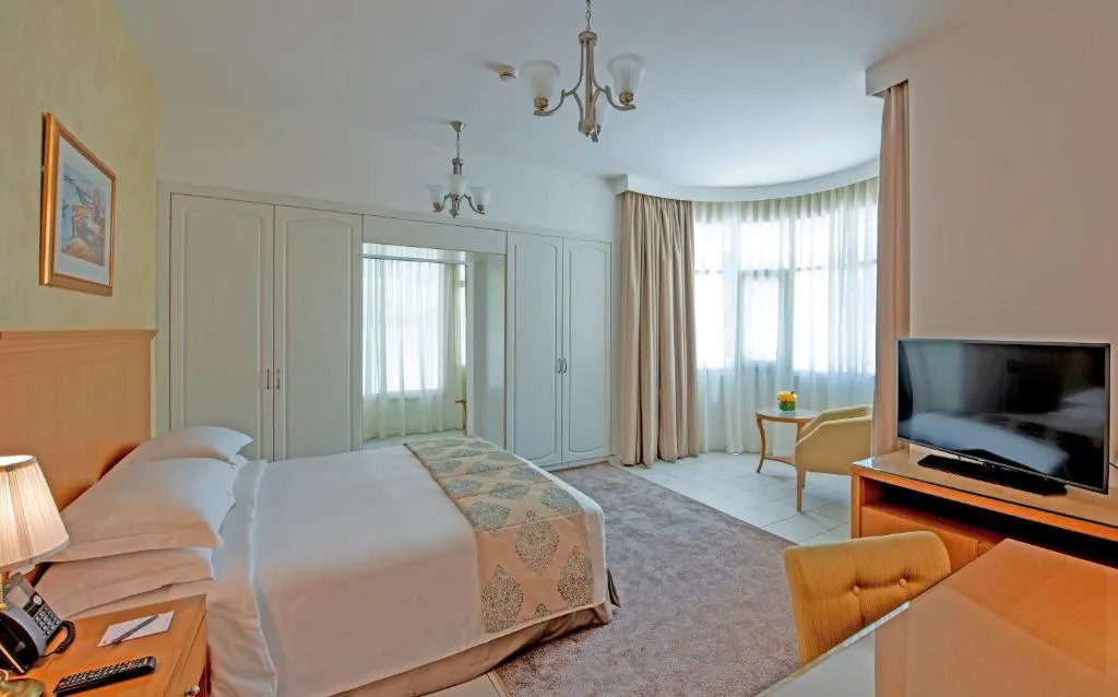 APARTMENT THREE BEDROOMS Room, Roda Al Murooj Residences, Dubai