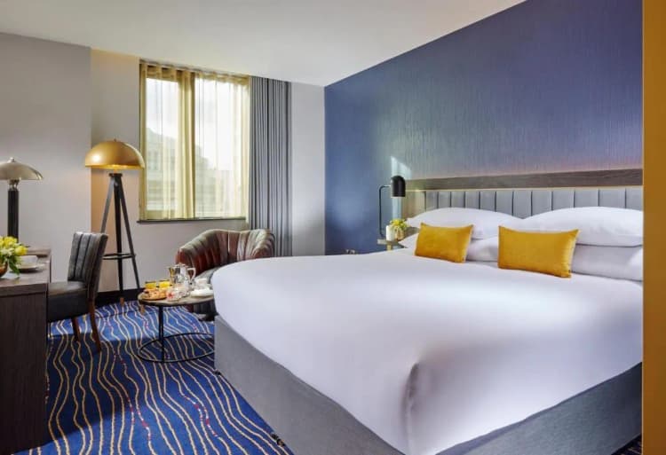 DOUBLE CLASSIC Room, The Grafton Hotel, Dublin