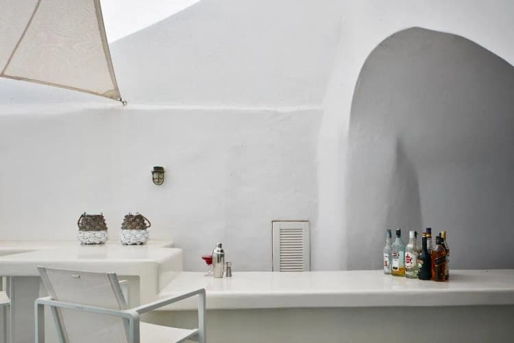 Bar, Cliffside Suites, Santorini