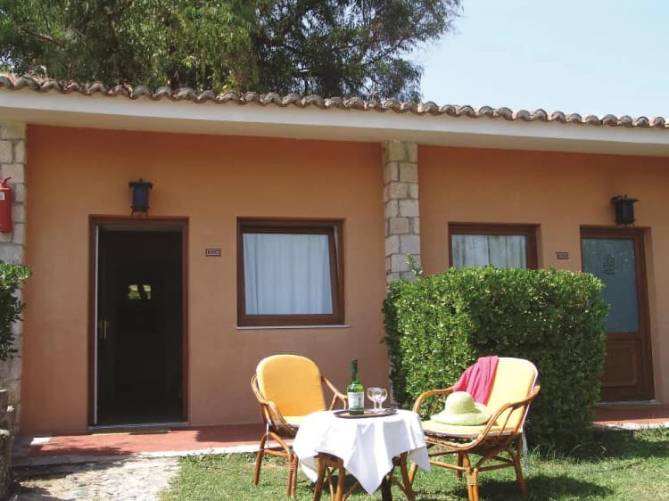 BUNGALOW GARDEN VIEW Room, Pallini Beach, Halkidiki