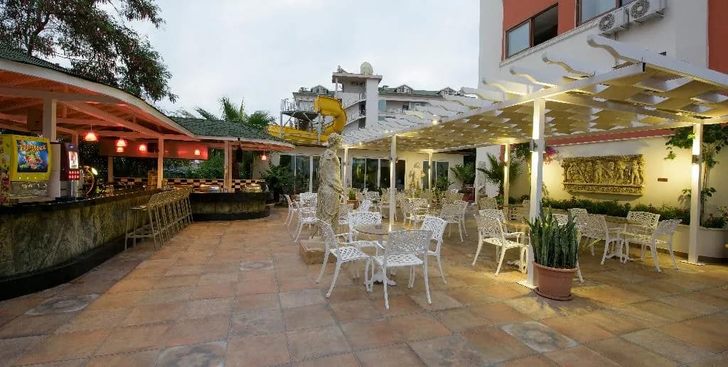 Bar, Antique Roman Palace Museum Hotel +16, Antalya