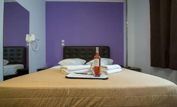 DOUBLE STANDARD Room, Cosmopolit, Athens