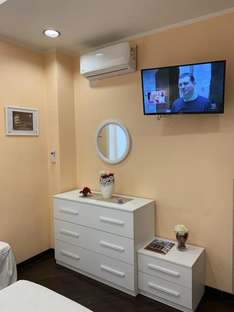 DOUBLE DELUXE Room, Piazza Istria - Gh B&B, Rome