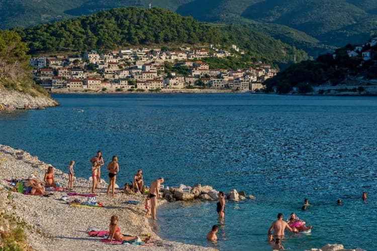 Beach, Puteus Palace Heritage hotel, Split